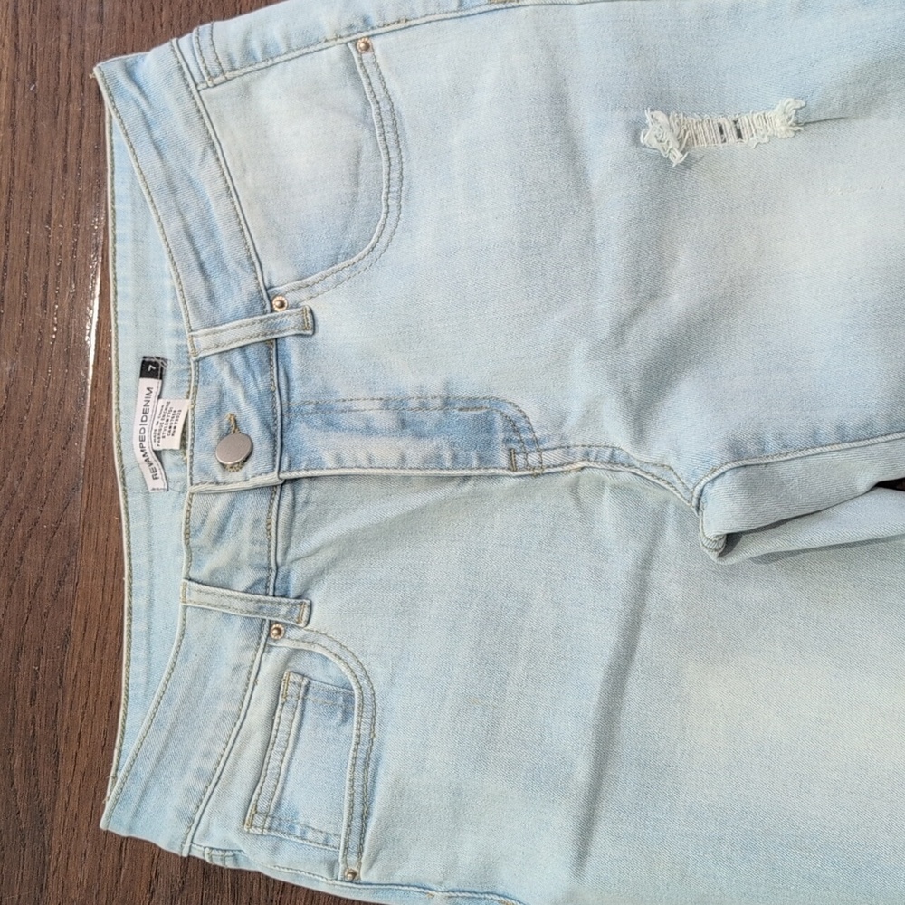 Light Blue Distressed Denim Cropped Flare Jeans Size 7 Waist 15" - Picture 4 of 10